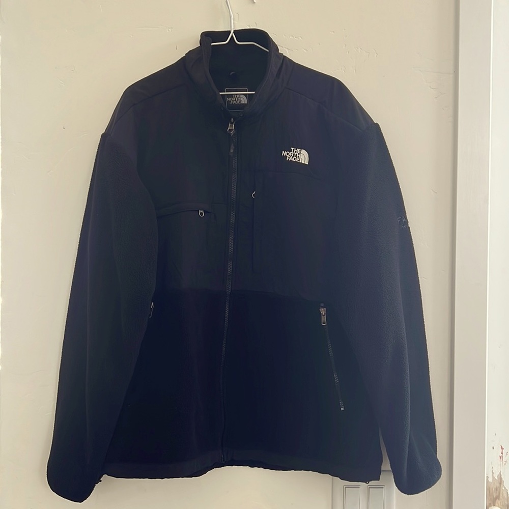 Northface mens Denali 2,  size XL fleece jacket in Black